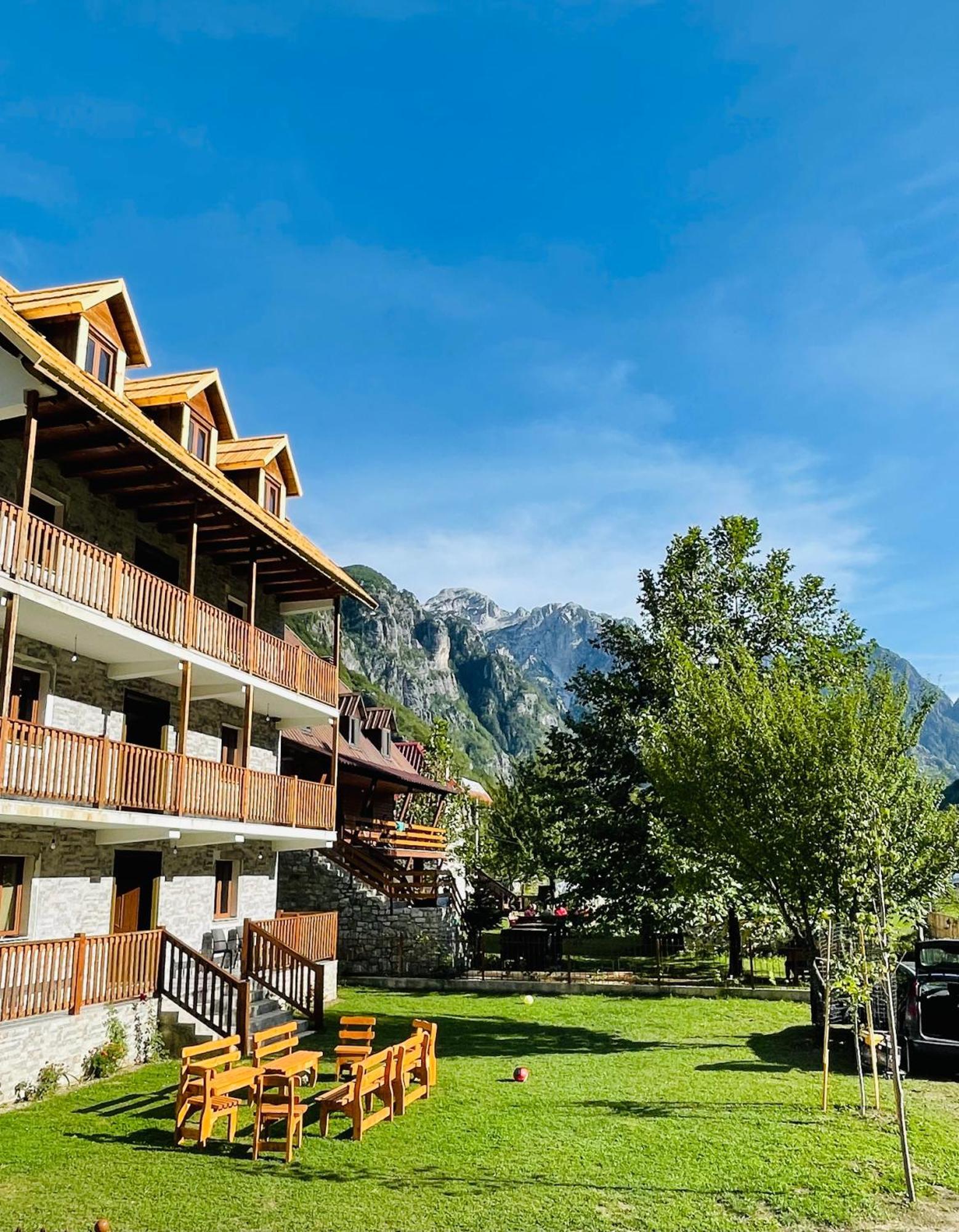 Thethi View Hotel Gjelaj Екстериор снимка