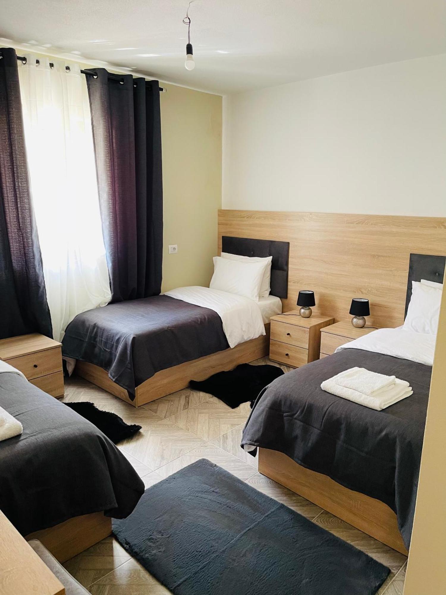 Thethi View Hotel Gjelaj Екстериор снимка
